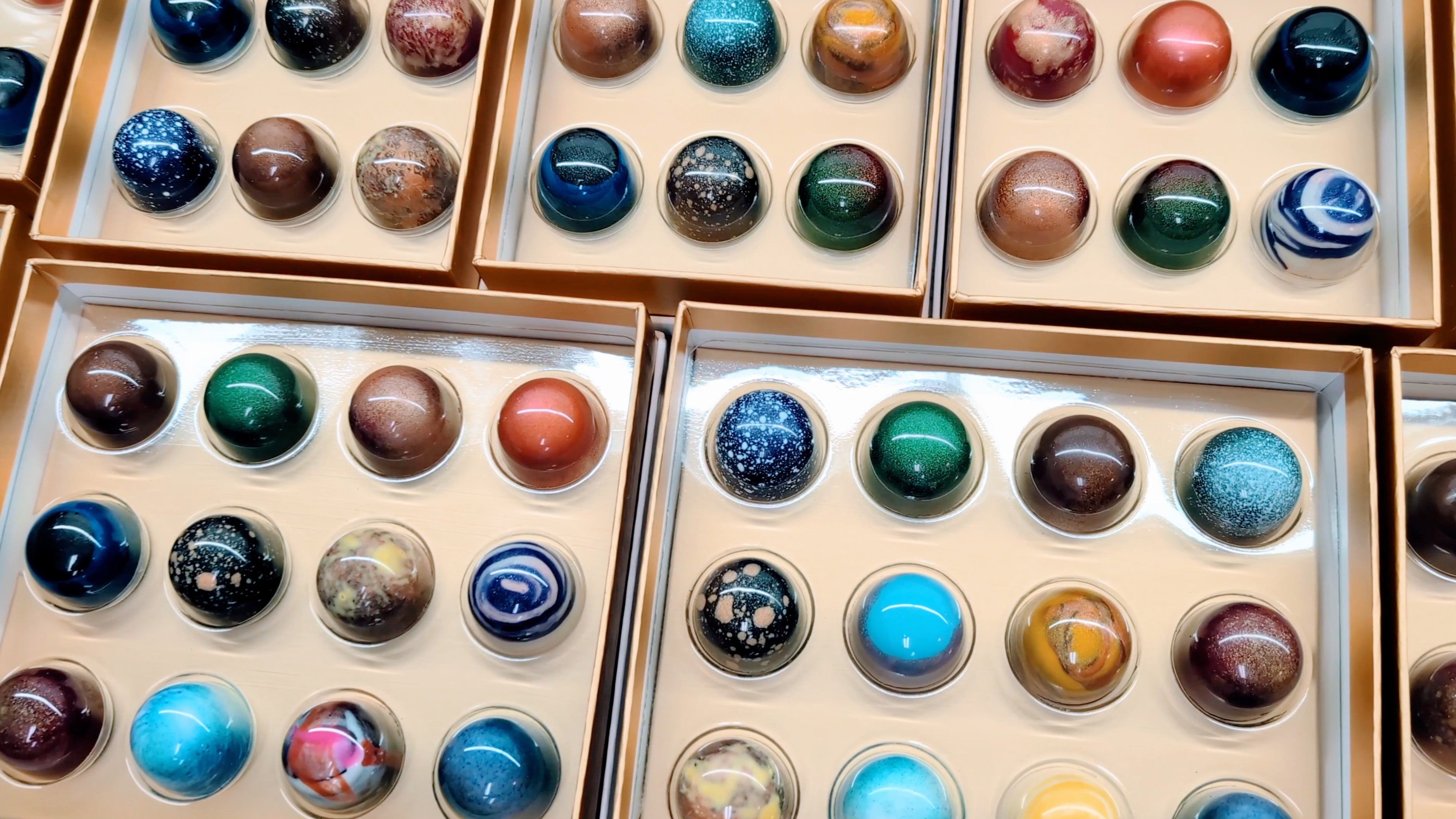Build Your Own Box – Miss T Chocolates